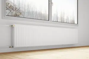 radiateur à eau chaude plinthe