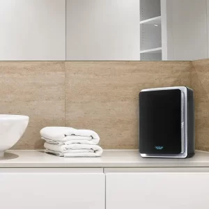 Cecotec-Ready-Warm-360º-dans-une-salle-de-bain