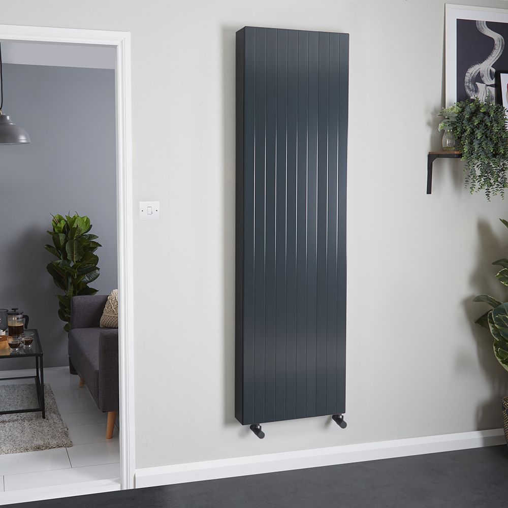Radiateur à eau chaude vertical anthracite K2 2338 watts*